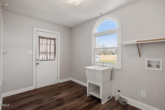 2 Howard Tant Road, Zebulon, NC 27597