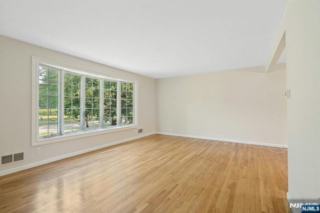 615 Maze Road, River Vale, NJ 07675