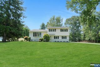 615 Maze Road, River Vale, NJ 07675