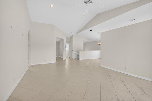 7978 Laina Lane 3, Boynton Beach, FL 33437