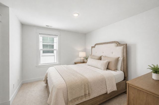 2010 Maple View Ln, Nashville, TN 37207