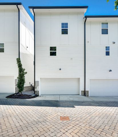 2010 Maple View Ln, Nashville, TN 37207