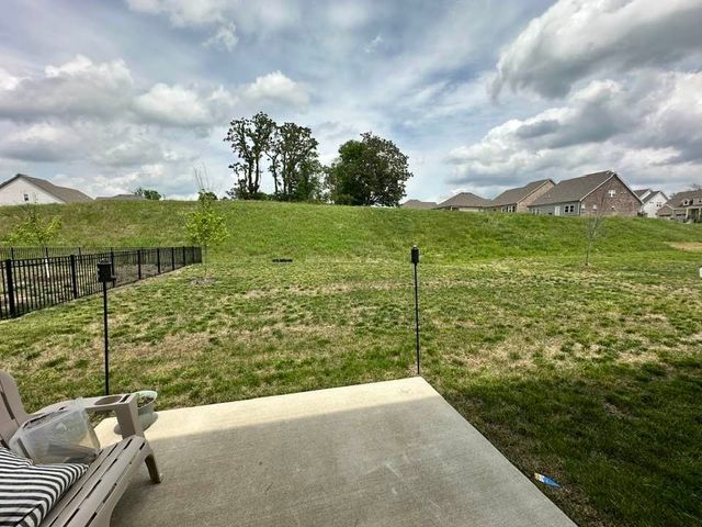2060 Creekland View Blvd, Nashville, TN 37207