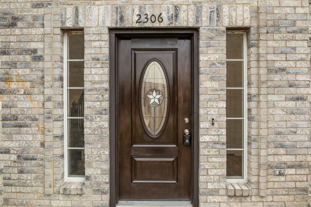 2306 Barger Lane, Sachse, TX 75048