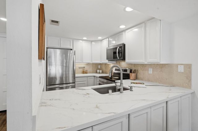 607 Millich Drive, Campbell, CA 95008