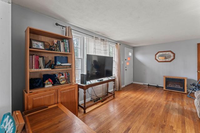 5090 Nc Highway 42, New Hill, NC 27562