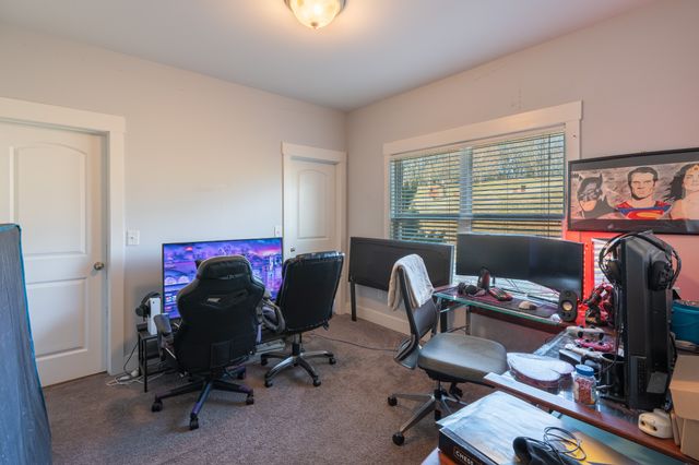 1707 Aster Dr, Columbia, TN 38401