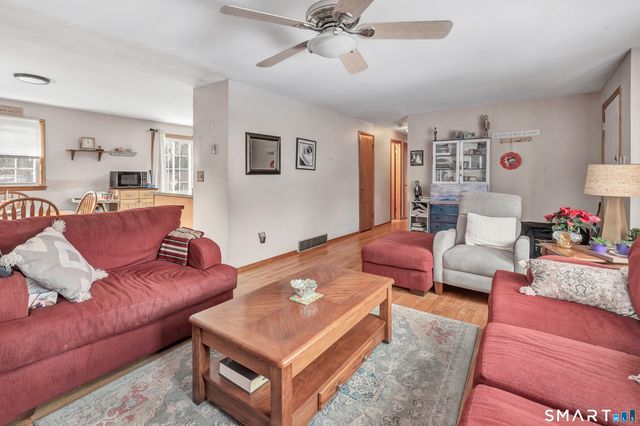 20 Fitzpatrick Road, Ansonia, CT 06401