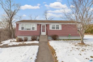 20 Fitzpatrick Road, Ansonia, CT 06401