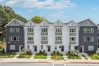 105 Mission SE Way 103, Atlanta, GA 30315