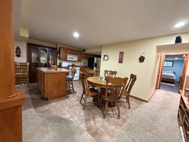 1609 Lorraine Drive, Sandwich, IL 60548
