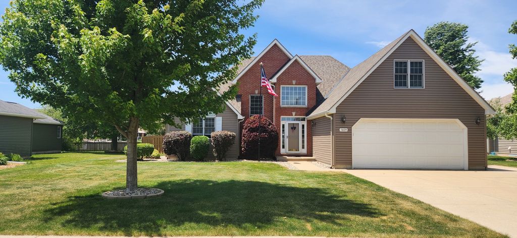 1609 Lorraine Drive, Sandwich, IL 60548
