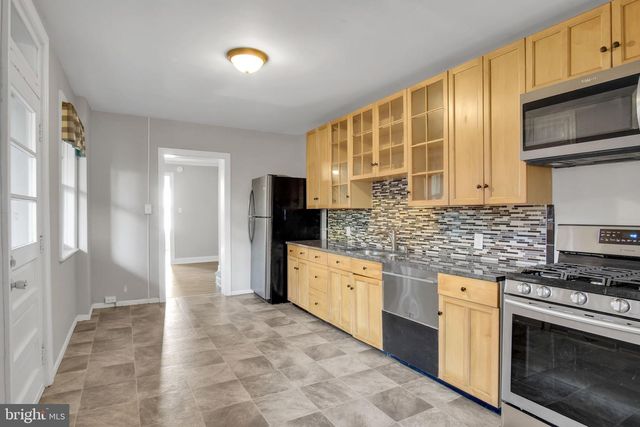 151 S EAST ST, Carlisle, PA 17013