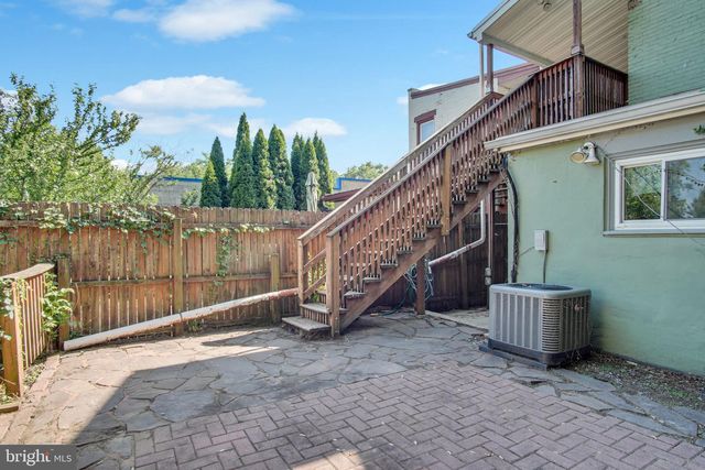 151 S EAST ST, Carlisle, PA 17013