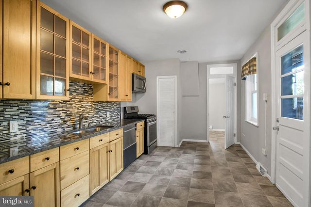 151 S EAST ST, Carlisle, PA 17013