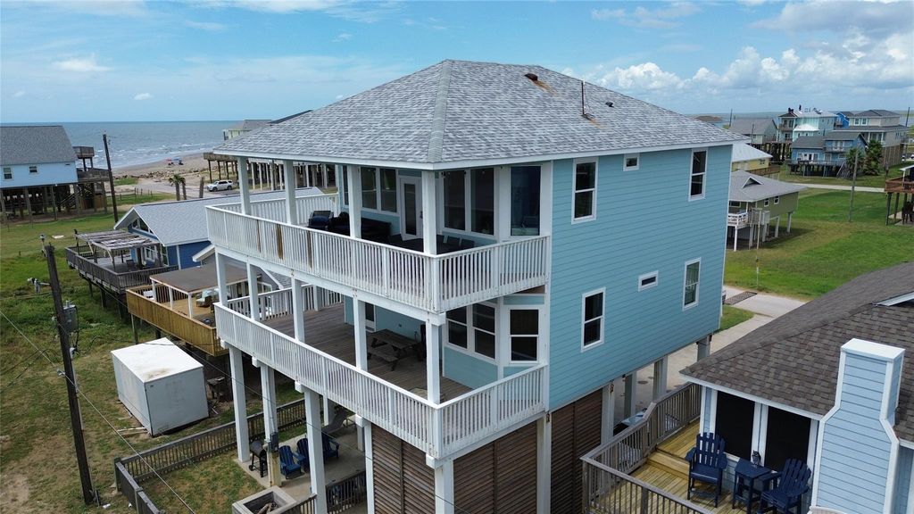 12914 Jolly Roger Drive, Freeport, TX 77541