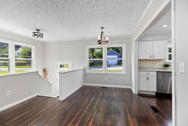 112 LEE ST, Staunton, VA 24401