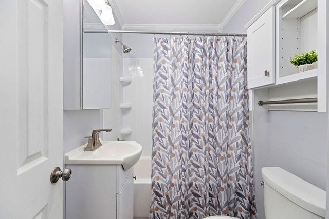 112 LEE ST, Staunton, VA 24401