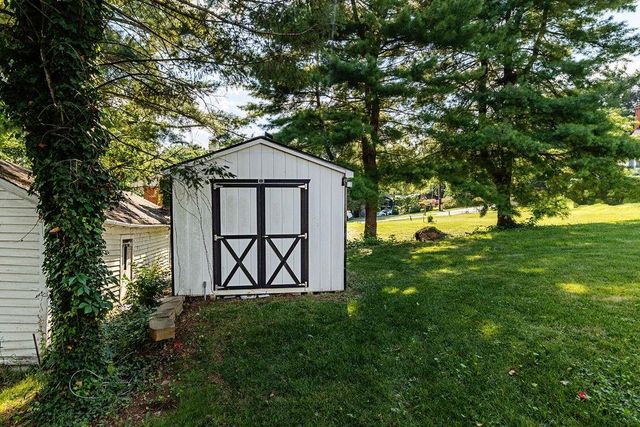 112 LEE ST, Staunton, VA 24401