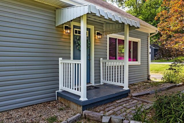 112 LEE ST, Staunton, VA 24401
