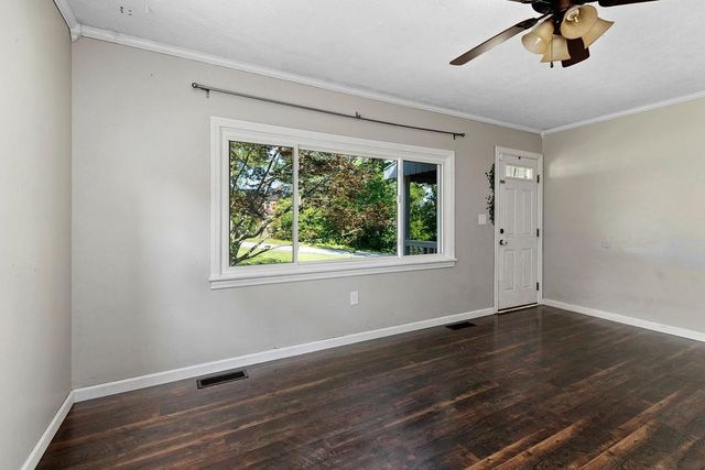112 LEE ST, Staunton, VA 24401
