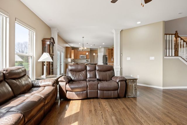 14095 Farmstead Drive, Fishers, IN 46040