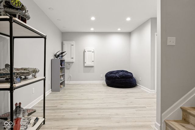 14095 Farmstead Drive, Fishers, IN 46040