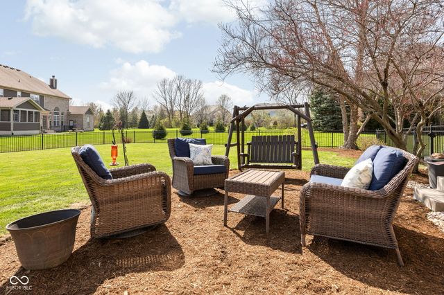 14095 Farmstead Drive, Fishers, IN 46040