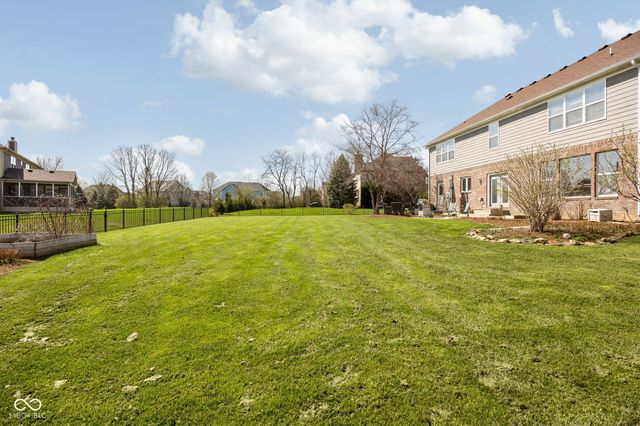 14095 Farmstead Drive, Fishers, IN 46040