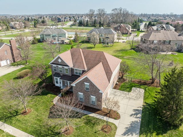 14095 Farmstead Drive, Fishers, IN 46040
