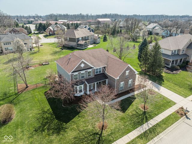 14095 Farmstead Drive, Fishers, IN 46040