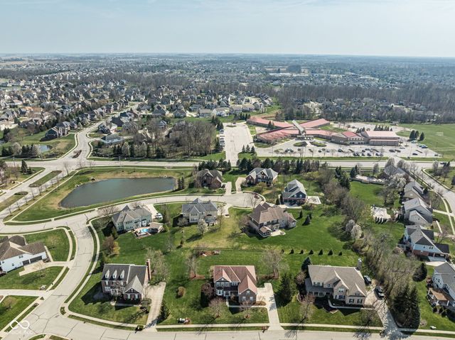 14095 Farmstead Drive, Fishers, IN 46040