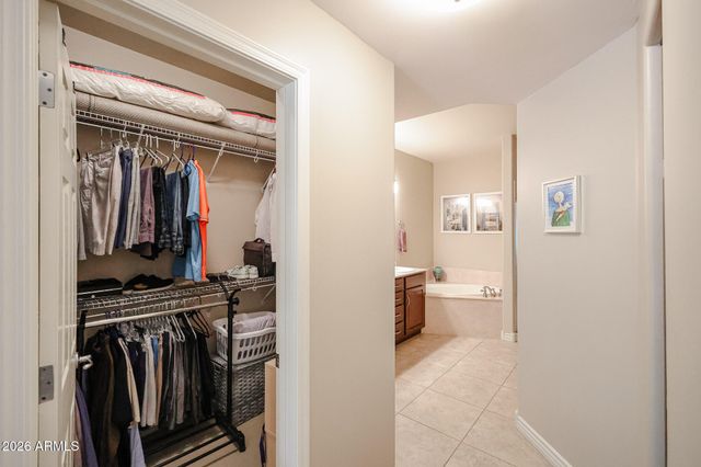 5350 E DEER VALLEY Drive 1413, Phoenix, AZ 85054