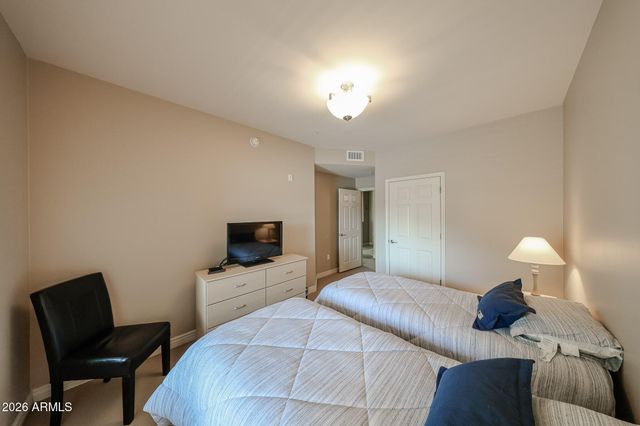 5350 E DEER VALLEY Drive 1413, Phoenix, AZ 85054