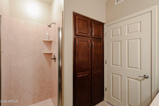 5350 E DEER VALLEY Drive 1413, Phoenix, AZ 85054