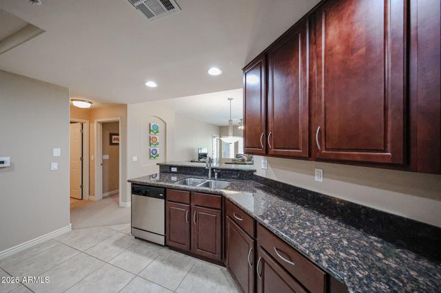 5350 E DEER VALLEY Drive 1413, Phoenix, AZ 85054