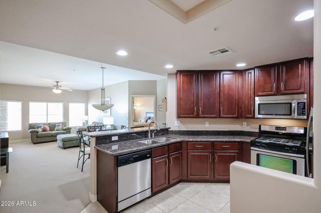 5350 E DEER VALLEY Drive 1413, Phoenix, AZ 85054