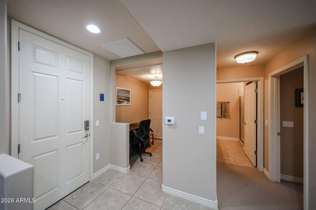 5350 E DEER VALLEY Drive 1413, Phoenix, AZ 85054 — photo 3