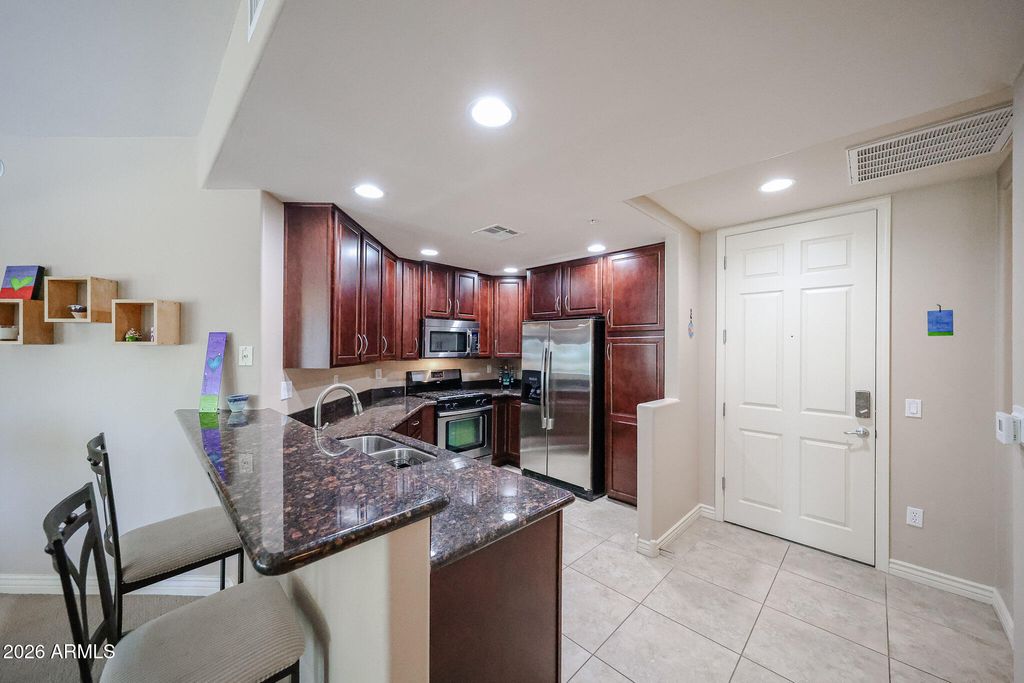 5350 E DEER VALLEY Drive 1413, Phoenix, AZ 85054 — photo 4