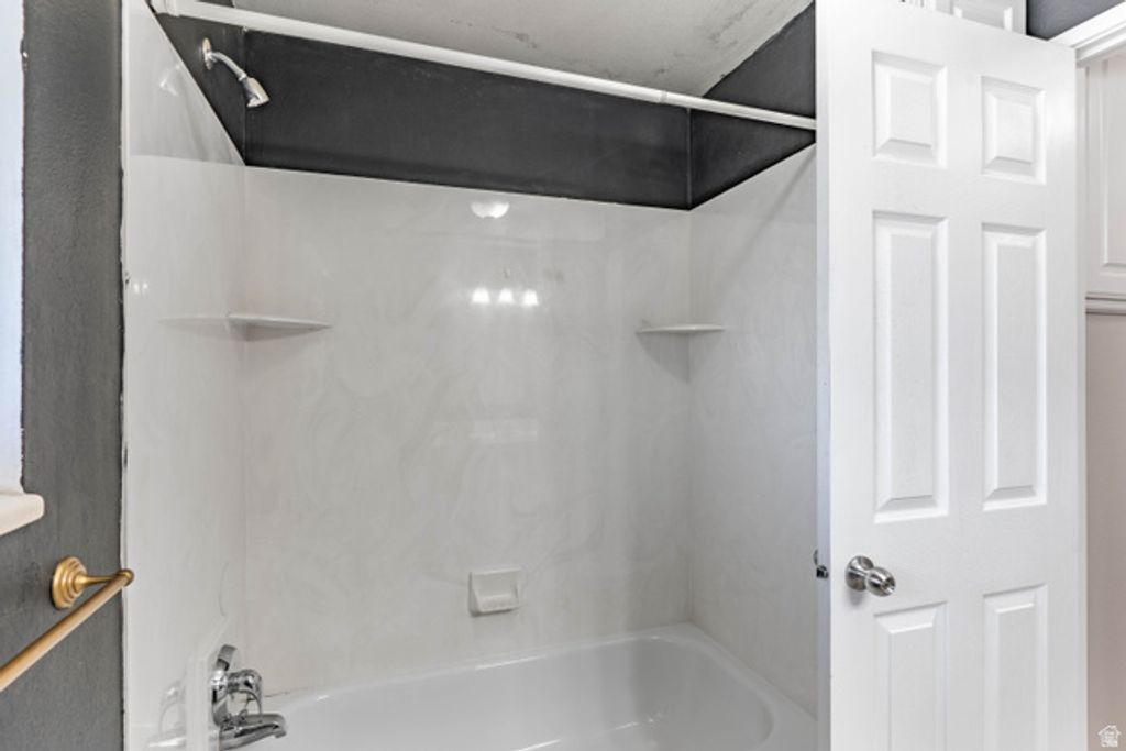 Image 19 of property listing at 728 N 400 E, Orem, UT 84097