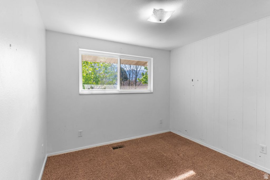 Image 25 of property listing at 728 N 400 E, Orem, UT 84097