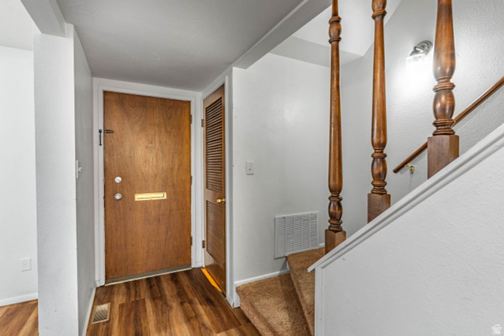 Image 7 of property listing at 728 N 400 E, Orem, UT 84097