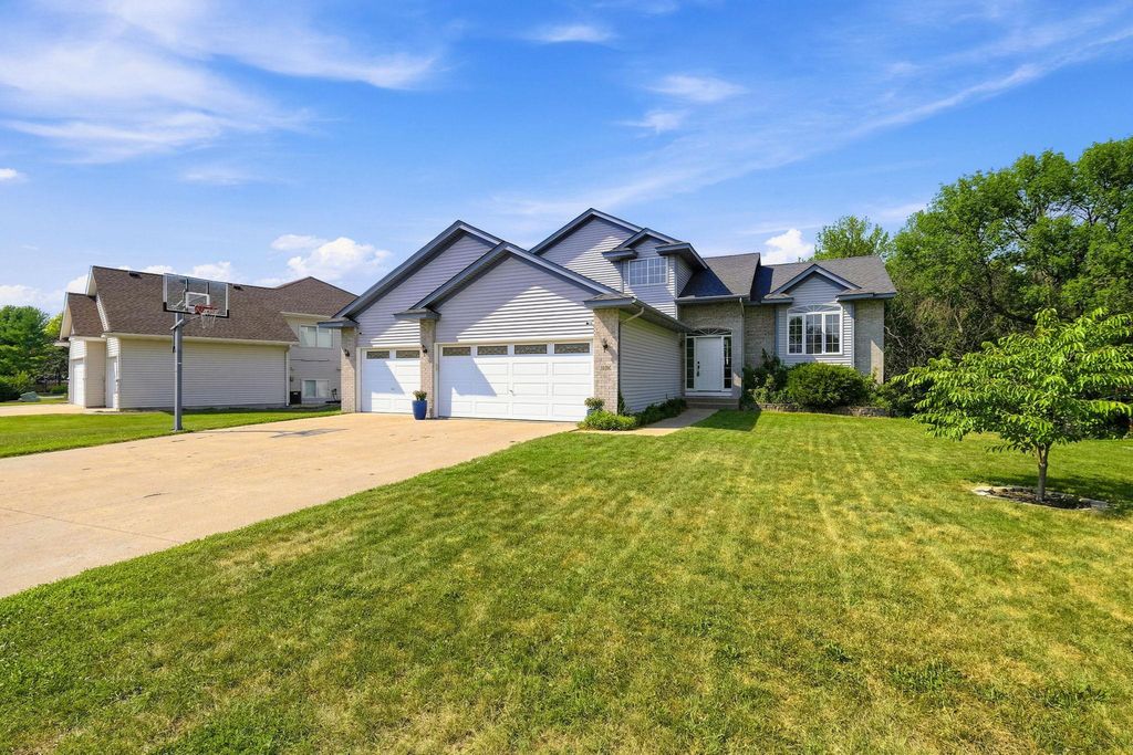 10396 Karston Avenue NE, Albertville, MN 55301 — photo 2
