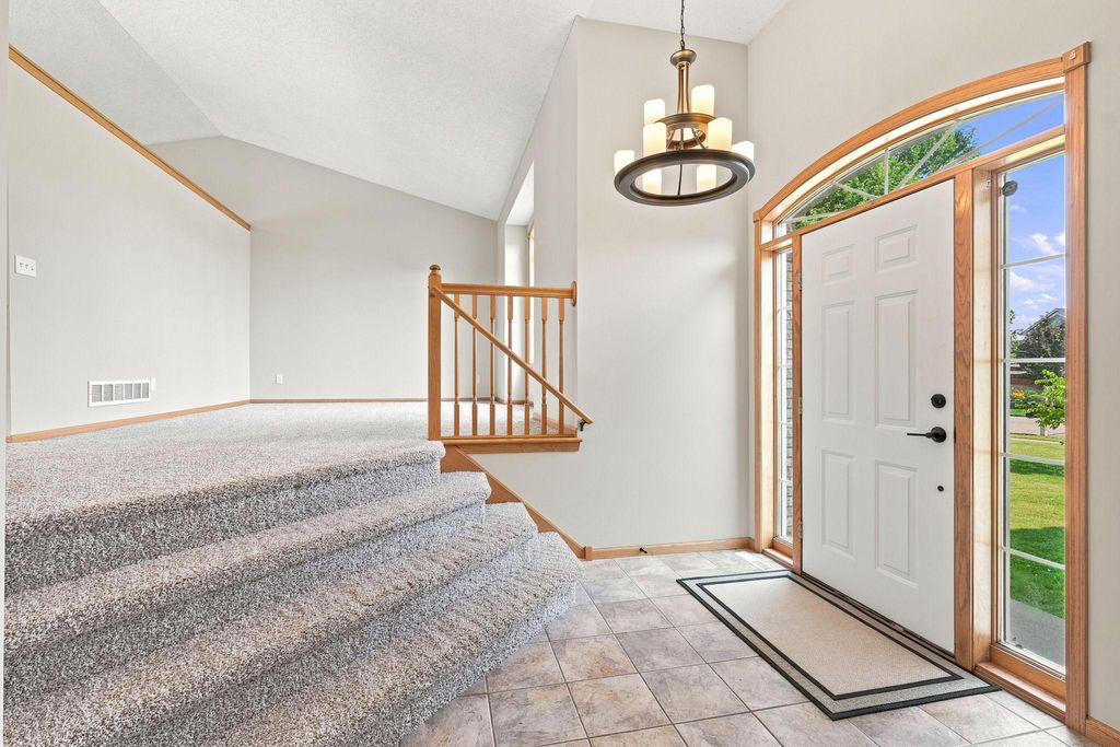 10396 Karston Avenue NE, Albertville, MN 55301 — photo 4
