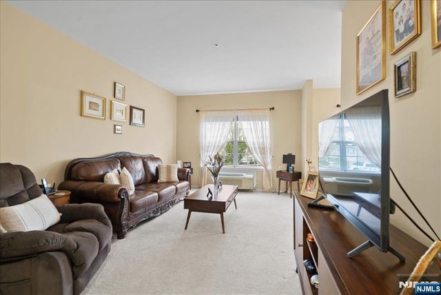 9224 Richmond Road, West Milford, NJ 07480
