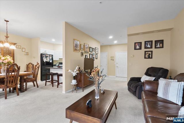 9224 Richmond Road, West Milford, NJ 07480