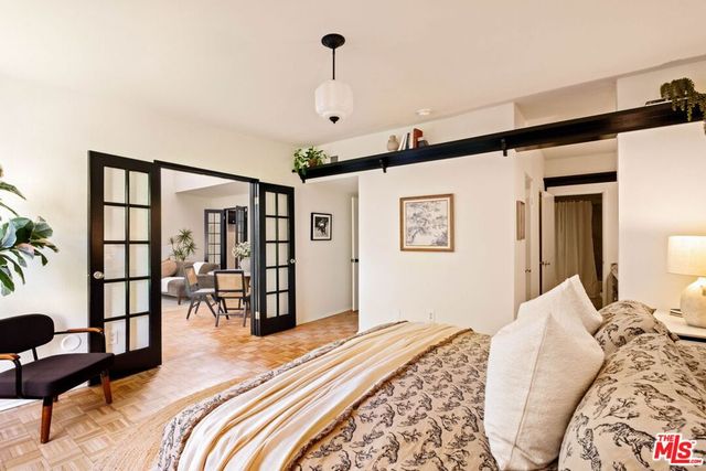 2018 Griffith Park Boulevard 310, Los Angeles, CA 90039