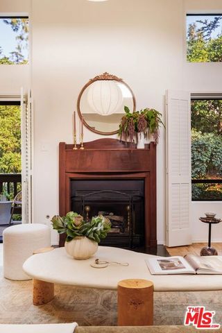 2018 Griffith Park Boulevard 310, Los Angeles, CA 90039