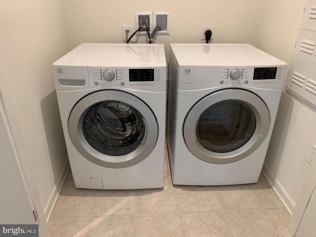 3705 CHIPPENDALE CIR, Woodbridge, VA 22193