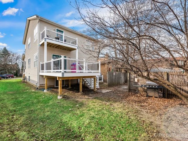 4909 Spencer Avenue A, Lisle, IL 60532